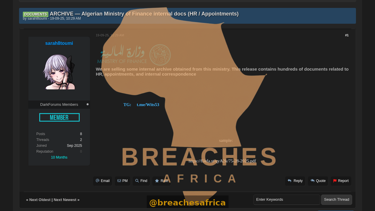 Screenshot of the DarkForums thread